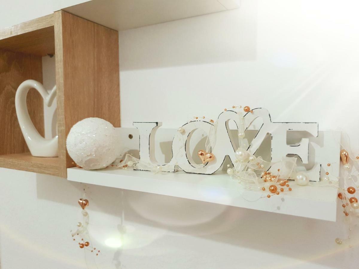 Manuela Apartment เซนญ์ ภายนอก รูปภาพ
