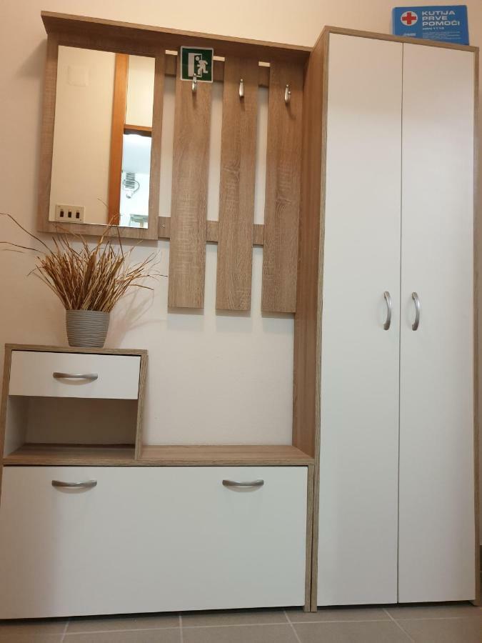 Manuela Apartment เซนญ์ ภายนอก รูปภาพ